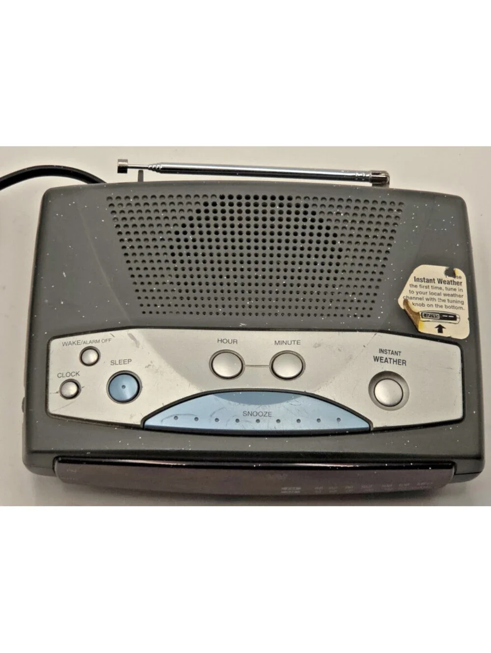 White-Westinghouse WCR-11649 AM FM Weather Band Alarm Clock Radio Tested